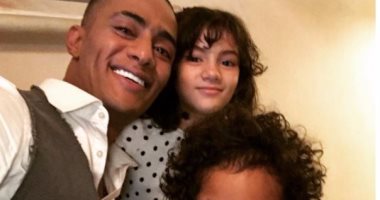 محمد رمضان بصحبة ابنيه "حنين وعلى" فى سيلفى العيد