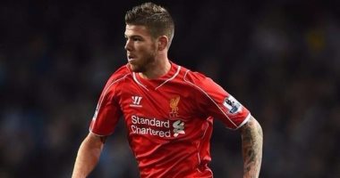 لاعب ليفربول: محمد صلاح يقدم موسما استثنائيا وسنقاتل للفوز بدورى الأبطال
