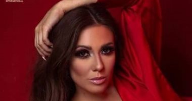 بالصور.. شاهد أحدث فوتوسيشن لملكة جمال العالم للسياحة والبيئة بمصر