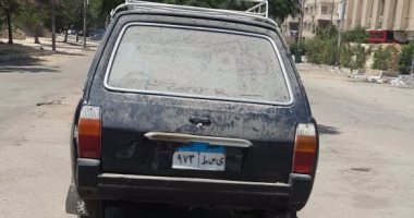 شكوى من تواجد سيارة مجهولة لأكثر من شهرين فى أحد شوارع مساكن شيراتون