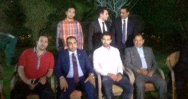 بالصور.. والد اللاعب محمد صلاح يقيم وليمة عشاء بطنطا