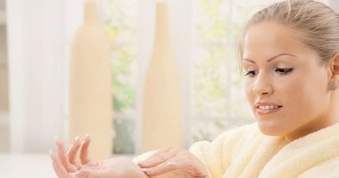 للعناية بالجسم..5 طرق لاستخدام الكركم لنعومة بشرتك