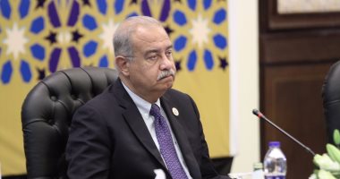 رئيس الوزراء يدين الحادث الإرهابى بالعريش ويتقدم بخالص العزاء لأسر الشهداء