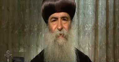 اسقف نقادة يصلي طقس رهبنة خمس فتيات جدد بدير مارجرجس