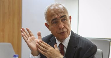 أسامة رستم: ضخ كميات من أدوية المناعة لمواجهة كورونا ولا داعى لتخزينها 