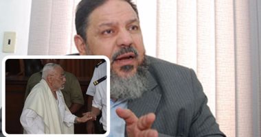 منتصر الزيات يترحم على مرشد "طز فى مصر".. محامى الجماعات الإسلامية يروج شائعة وفاة مهدى عاكف ثم يعتذر ويصفه بالمجاهد.. قصر العينى: خبر مضلل وحالة الرجل مستقرة.. وصفحات الإخوان تتداول كلام الزيات على نطاق واسع