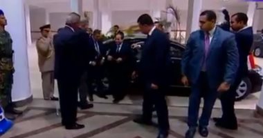 بالصور.. السيسي يصل استاد القاهرة لافتتاح كأس العالم لكرة السلة