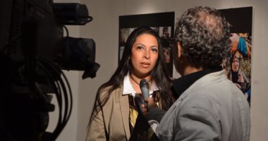 عميد فنون جميلة الزمالك تفتتح معرض "لقطات صامدة" للفنانة زينب نور