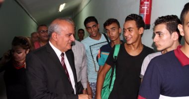 رئيس جامعة طنطا يتفقد اختبارات القدرات بالتربية الرياضية