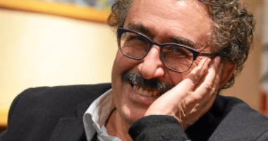 فريد بوغدير وميشيل خليفى وعبد الكريم طرايدية رؤساء لجان تحكيم مهرجان وهران