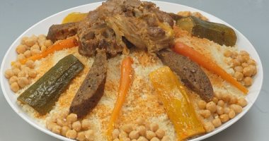 طريقة عمل الكسكسى بالموزة والخضار .. بالصور والخطوات