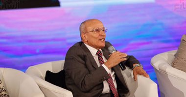 غدا.. وزير الإنتاج الحربى يتوجه للصين لزيارة عدد من الشركات العالمية