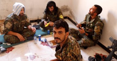سرايا أهل الشام السورية تبدأ الانسحاب من منطقة حدودية فى لبنان.. غدا