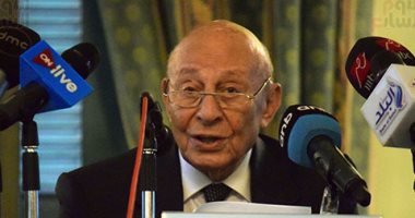 محمد فايق يعلن عن جائزة سنوية باسم الراحل بطرس غالى لأبحاث حقوق الإنسان