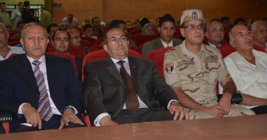 بالصور.. محافظ سوهاج ومدير الأمن يشهدان الاحتفال بذكرى ثورة 30 يونيو