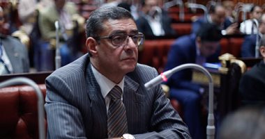 بالصور.. رئيس الأهلى يعلن تحفظه على اللائحة الاسترشادية للأندية
