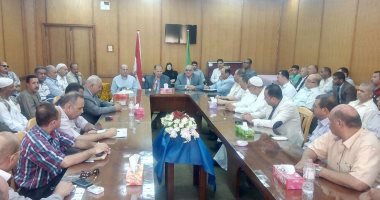 بالفيديو.. مدير أمن الإسماعيلية يلتقى مسئولى الغرفة التجارية لضبط الأسواق