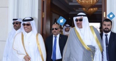 مصادر خليجية: ضباط أتراك يحمون وزير خارجية قطر خلال زيارته للكويت