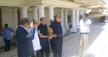 بالصور.. محمد روراوة يتفقد استاد الإسكندرية استعدادا للبطولة العربية