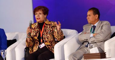 بالصور.. مستشار الأمم المتحدة: الاقتصاد المصرى مستقر والاهتمام بالبنية التحتية ضرورى