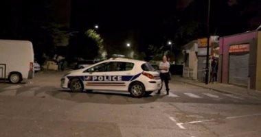وزير داخلية فرنسا: عودة 271 متشددا من مناطق النزاعات فى العراق وسوريا