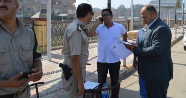 بالصور ..مساعد محافظ كفر الشيخ يتابع حركة تطبيق التعريفة الجديدة
