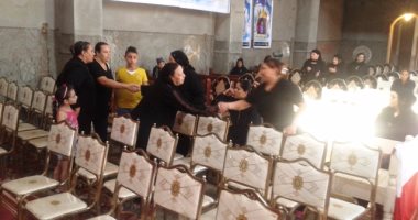 بالصور..كنيسة مار جرجس تستعد لقداس الأربعين على شهداء الأتوبيس فى بنى سويف