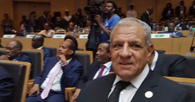 محلب: خريجو "هندسة القاهرة" عام 1967 هم دفعة الألم والأمل  