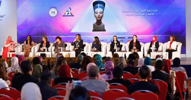 بالصور.. وزيرة الهجرة: المصريون فى الخارج خط الدفاع الأول عن الأمن القومى لمصر