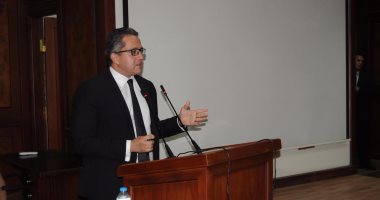وزير الآثار: طرح فكرة الشراكة لإنشاء مجمع سياحى ثقافى بالبحر الأحمر