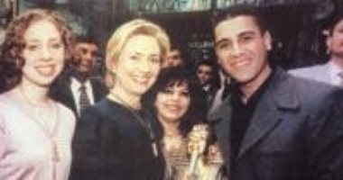 بالمستندات.. ننشر مذكرة نيابة الشئون المالية فى اتهام صاحب شركات صرافة شهير "هارب لتركيا" بالاستيلاء على 18 مليون جنية من مواطنين بغرض توظيفها.. ومصادر: المتهم ووالده على علاقة وطيدة بـ"هيلارى كلينتون" ومشاهير