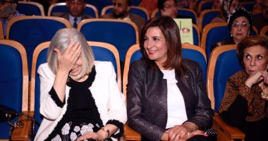 وزيرة الهجرة نبيلة مكرم وياسمين صبرى أبرز حضور حفل هانى شاكر الخيرى