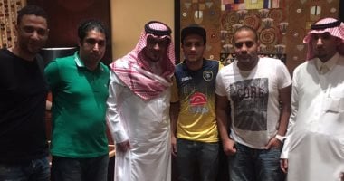 مصطفى فتحى يطير للسعودية السبت ويغيب عن الزمالك بالقمة