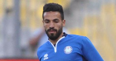 إسلام محارب يوقّع للأهلى ويرفض عرض الزمالك
