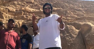 أهم 10 بوستات اليوم.. رونالدينيو من أمام الأهرامات: "القاهرة مدهشة"