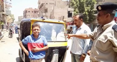 ضبط 12 "توك توك" يقودها أطفال فى الشرقية بدون ترخيص