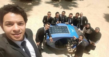 بالفيديو والصور.. طلاب جامعة حلوان يصممون سيارة بثلاث عجلات لمتحدى الإعاقة