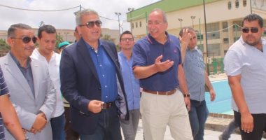 بالصور.. وزير الشباب يتفقد حمام السباحة الأوليمبى بنادى الاتحاد السكندرى