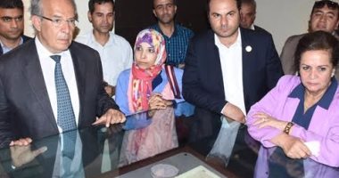 بالصور.. وزير التنمية المحلية يتفقد المشروعات السياحية والخدمية برشيد 