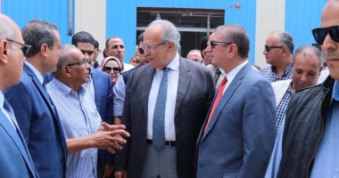 وزير التنمية المحلية: سأكرم مدير عام النظافة بكفر الشيخ فى مجلس المحافظين