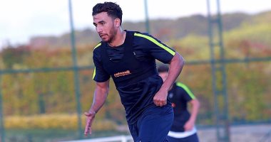 تريزيجيه يشارك فى تدريبات قاسم باشا لأول مرة