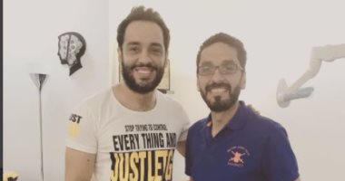 رامى جمال ينشر صورته مع محمد عماد "طبيب المشاهير".. وكريم فهمى يتوعده