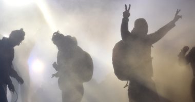 بالصور.. ليلة ثالثة من المواجهات العنيفة فى مدينة هامبورج ضد قمة العشرين