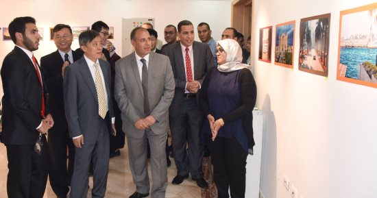 بالصور.. محافظ الإسكندرية يفتتح معرض "الإسكندرية فى عيون المصورين"