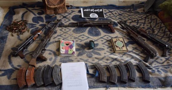  ضبط 36 قطعة سلاح وذخيرة بدون ترخيص خلال يوم بقنا 