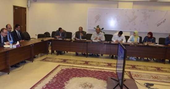 محافظ بني سويف : يناقش قواعد بيانات أراضي الدولة وطلبات التقنين