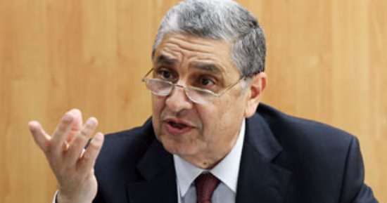 وزير الكهرباء عن شكاوى الفواتير: هناك أخطاء.. وعلى المواطن الرجوع للشركة