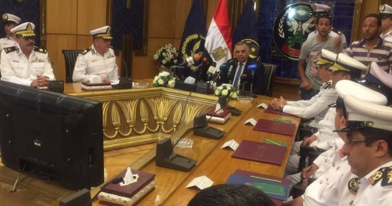 رئيس أكاديمية الشرطه يشهد ختام الدورة التدريبة الثانية للضباط المتدربين