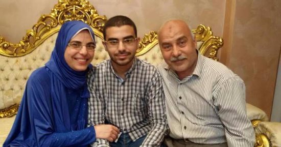 الأول مكرر علمى علوم :" نفسى ادخل طب وعلمت بالنتيجة من اتصال الوزير "