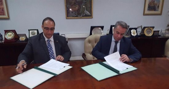مذكرة تفاهم بين التمثيل التجارى وجمعية رجال أعمال الإسكندرية